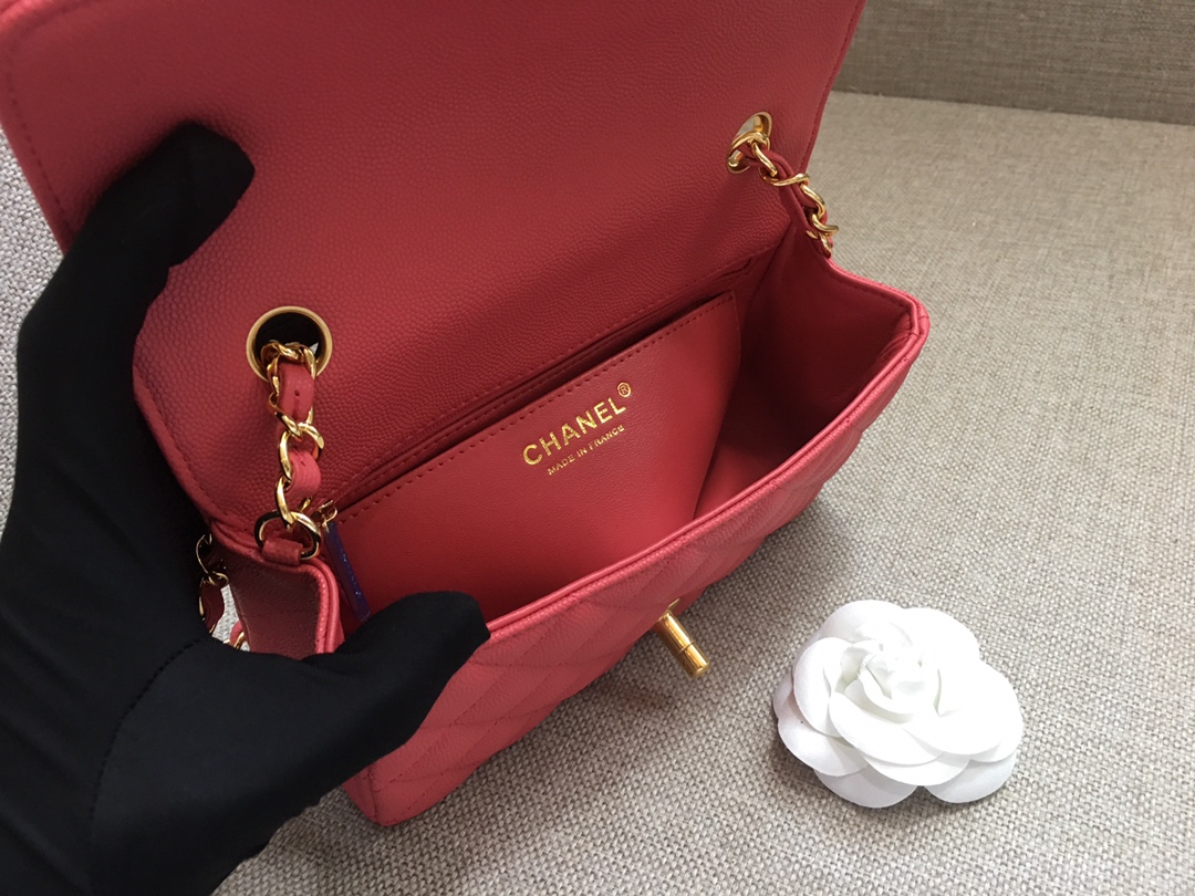 Small Classic Flap Caviar Bag A01116 Rogue Red/Gold